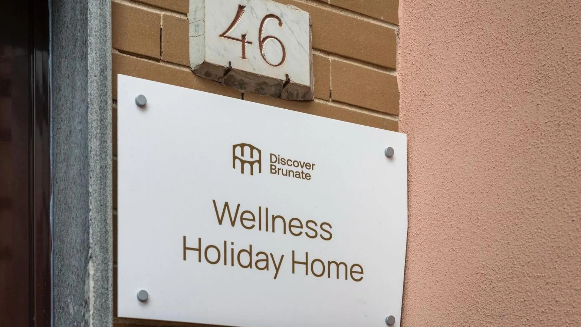 아파트 Wellness Holiday Home 브루나테