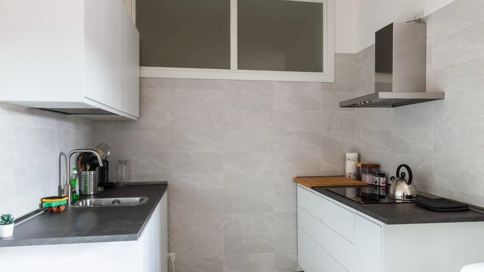 Wellness Holiday Home Brunate 0*,  Italië